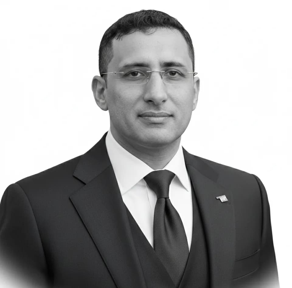 Dr. Tariq Khan - CEO | Founder